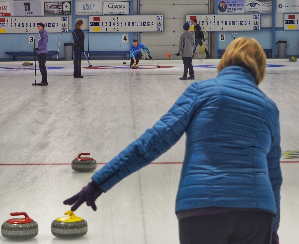 Oakville Curling Club Ltd | 224 Allan St, Oakville, ON L6J 6L2, Canada | Phone: (905) 844-6982