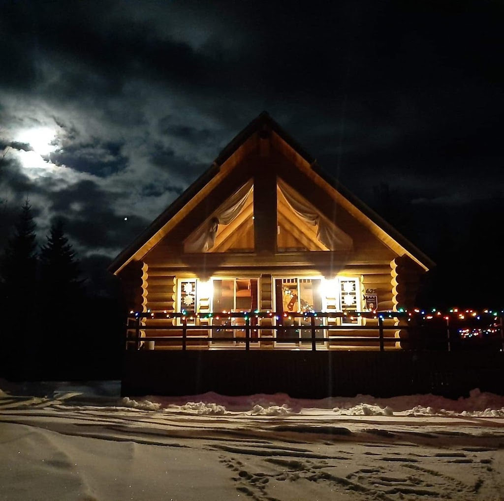 Chalet Montagnard | 628 Chem. des Loisirs, La Malbaie, QC G5A 1Y3, Canada | Phone: (450) 278-7108