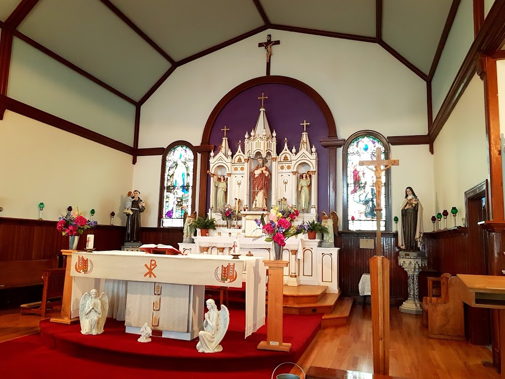 St James Roman Catholic Church | 2756 Grahams Rd, Kensington, PE C0B 1M0, Canada | Phone: (902) 836-3609