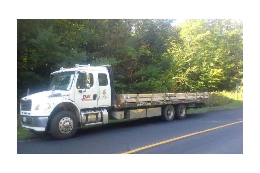 B & B Towing | 590 River Rd W, Wasaga Beach, ON L9Z 2P1, Canada | Phone: (705) 429-3555