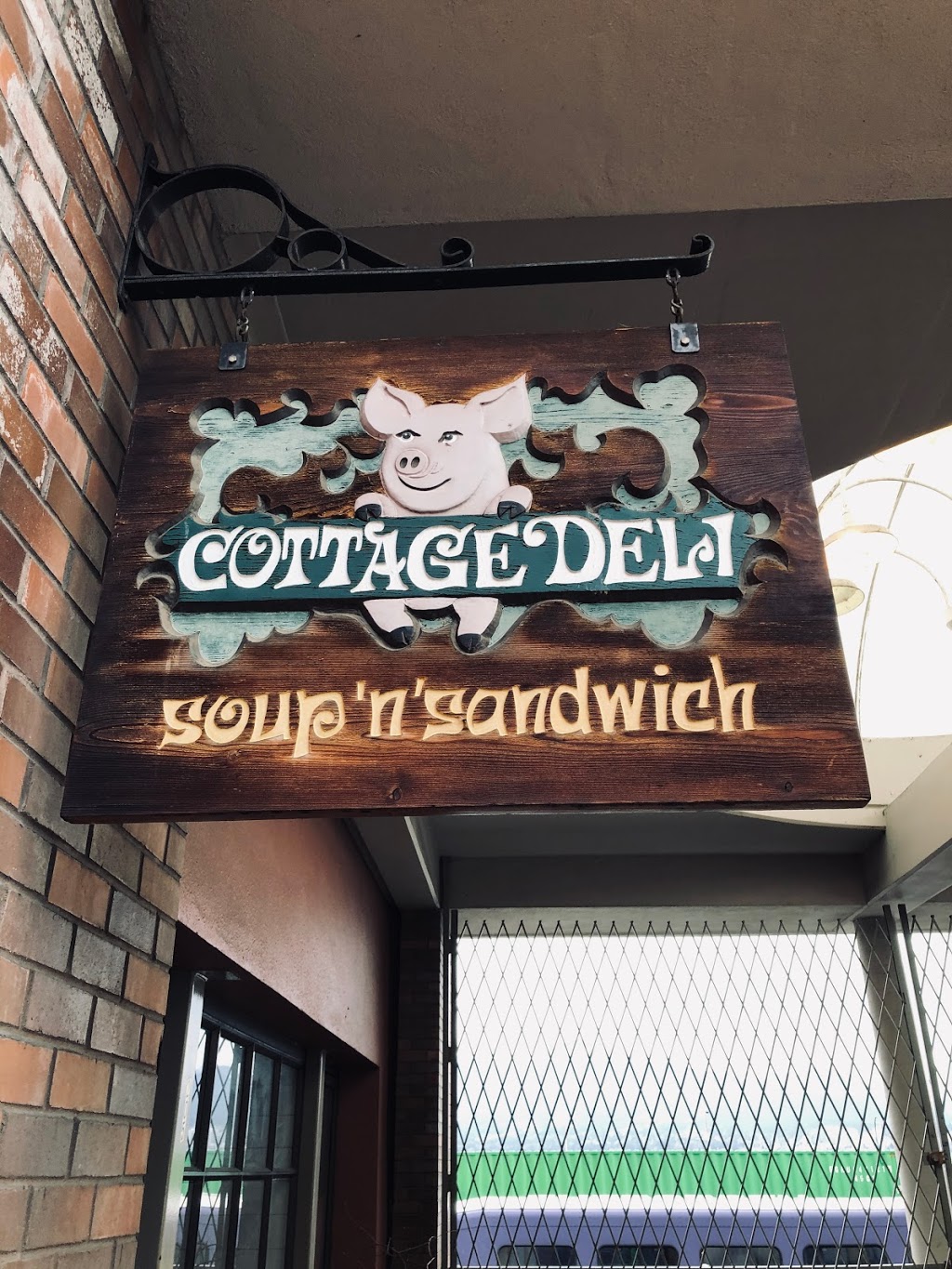 Cottage Deli Ltd | 131 Water St #205, Vancouver, BC V6B 4M3, Canada | Phone: (604) 688-0844