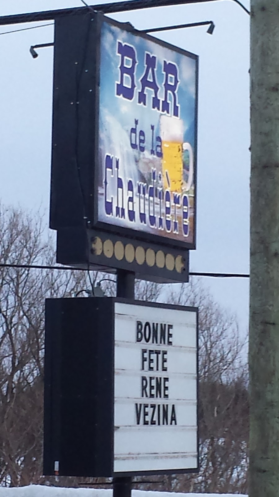 Bar de La Chaudière | 340 Ave. Saint-Augustin, Sainte-Hélène-de-Breakeyville, QC G0S 1E1, Canada | Phone: (418) 832-6832