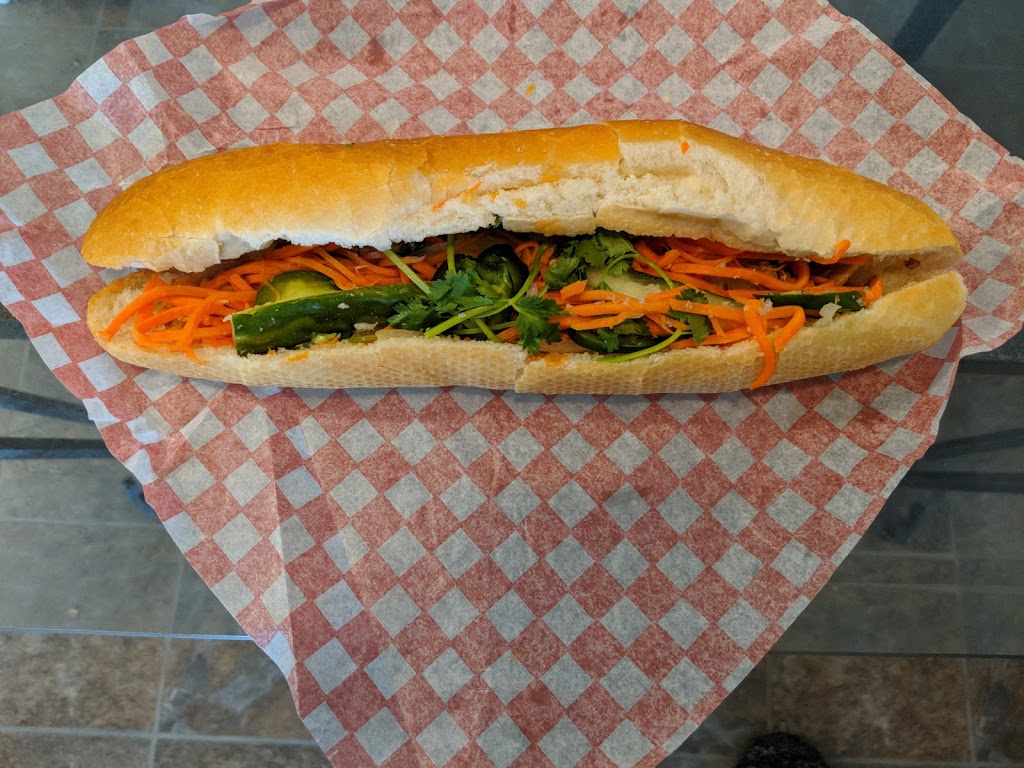 Bánh Mi Sóc Tráng | 4710 17 Ave SE, Calgary, AB T2A 0V1, Canada | Phone: (403) 235-0142