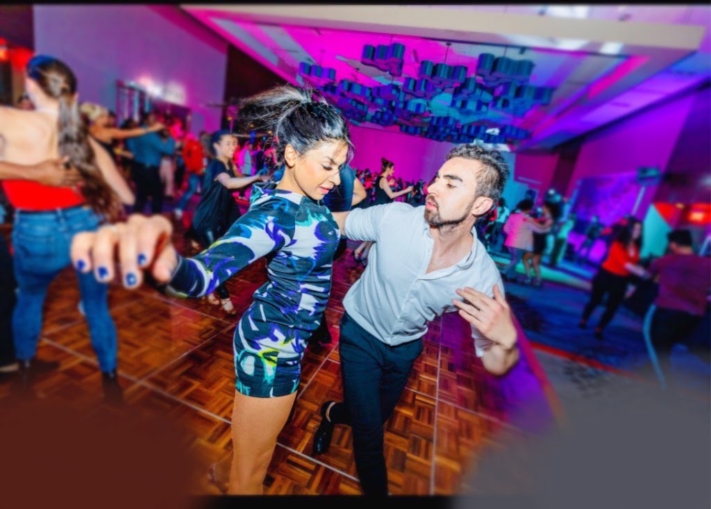 Elite Latin Dance | 33 Shepherd Rd, Oakville, ON L6K 2G6, Canada | Phone: (647) 222-7561