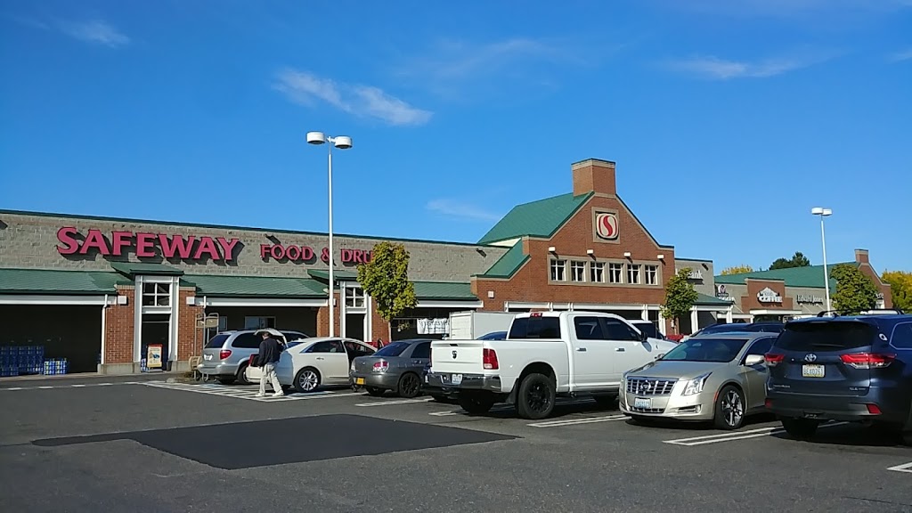 Safeway | 8071 Guide Meridian Rd #101, Lynden, WA 98264, USA | Phone: (360) 318-0688