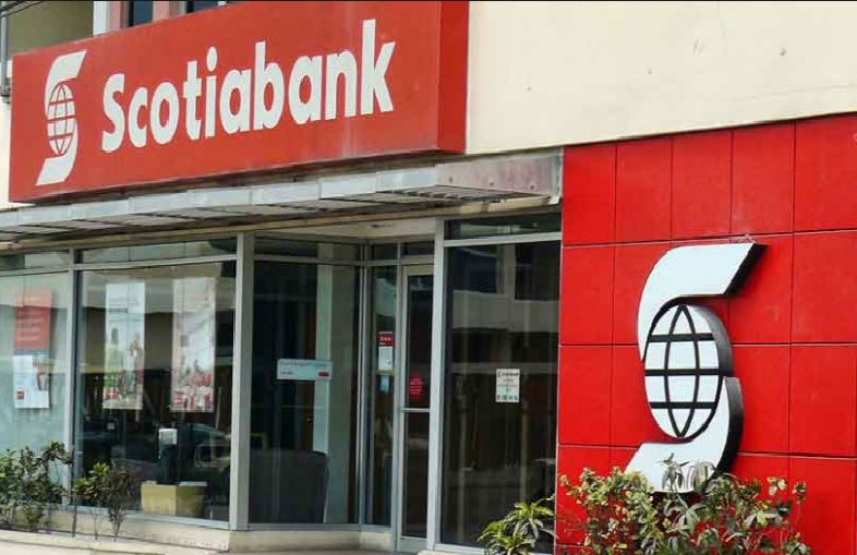 Scotiabank | 13540 Victoria Trail NW, Edmonton, AB T5A 5C9, Canada | Phone: (780) 442-3877