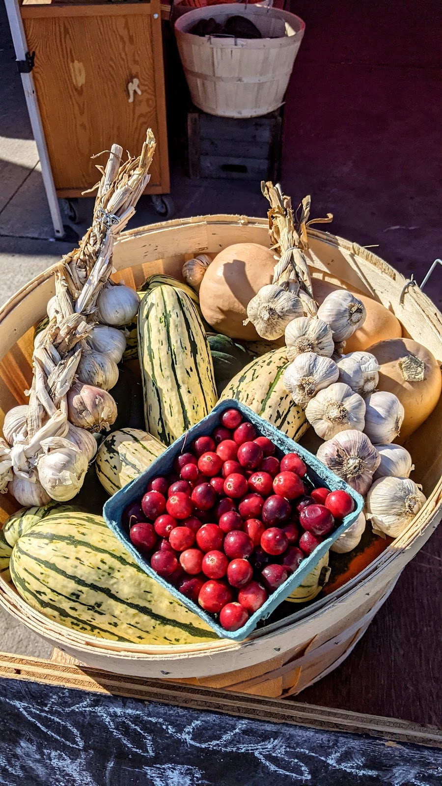 Marché Solidaire Sauvé | 9800 Rue Berri, Montréal, QC H3L 2G4, Canada | Phone: (438) 738-4102