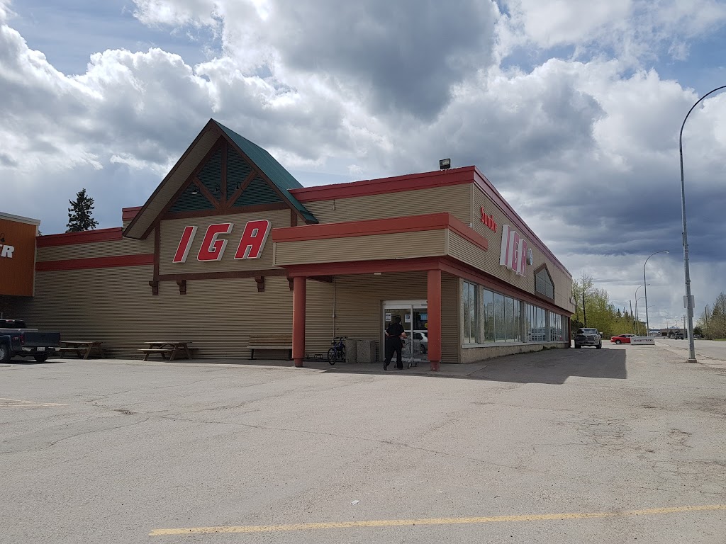 IGA Sundre | 557 Main Ave W, Sundre, AB T0M 1X0, Canada | Phone: (403) 638-3886