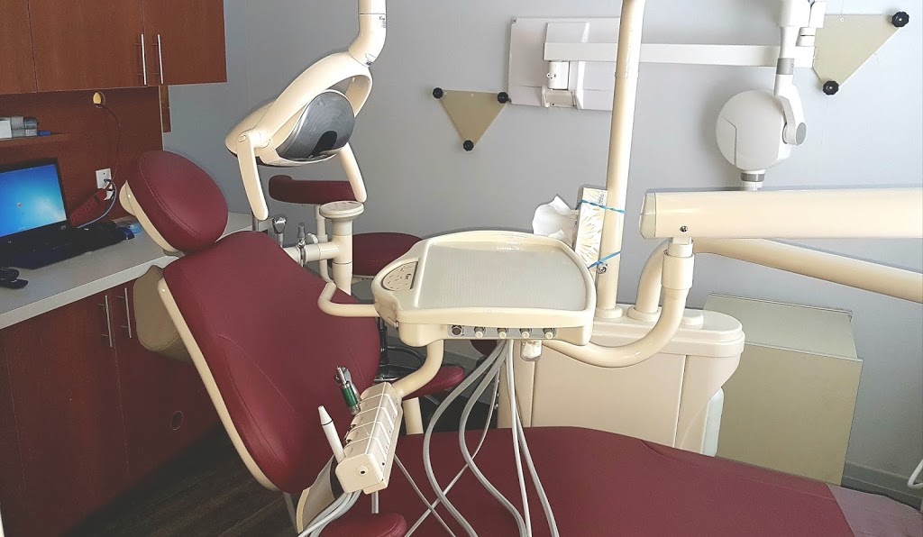 King & Weston Dental | 4 King St Crescent, York, ON M9N 1K6, Canada | Phone: (416) 241-5038