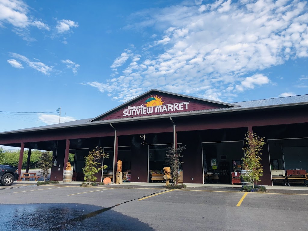 Sunview Market | BC-97, Oliver, BC V0X 1C0, Canada | Phone: (250) 498-5155