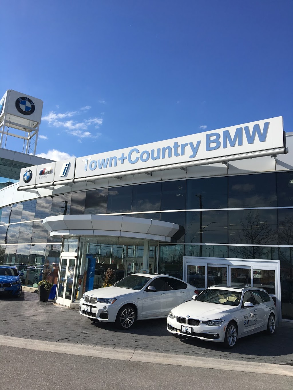 BMW Markham | 8111 Kennedy Rd, Unionville, ON L3R 5M2, Canada | Phone: (905) 477-2212