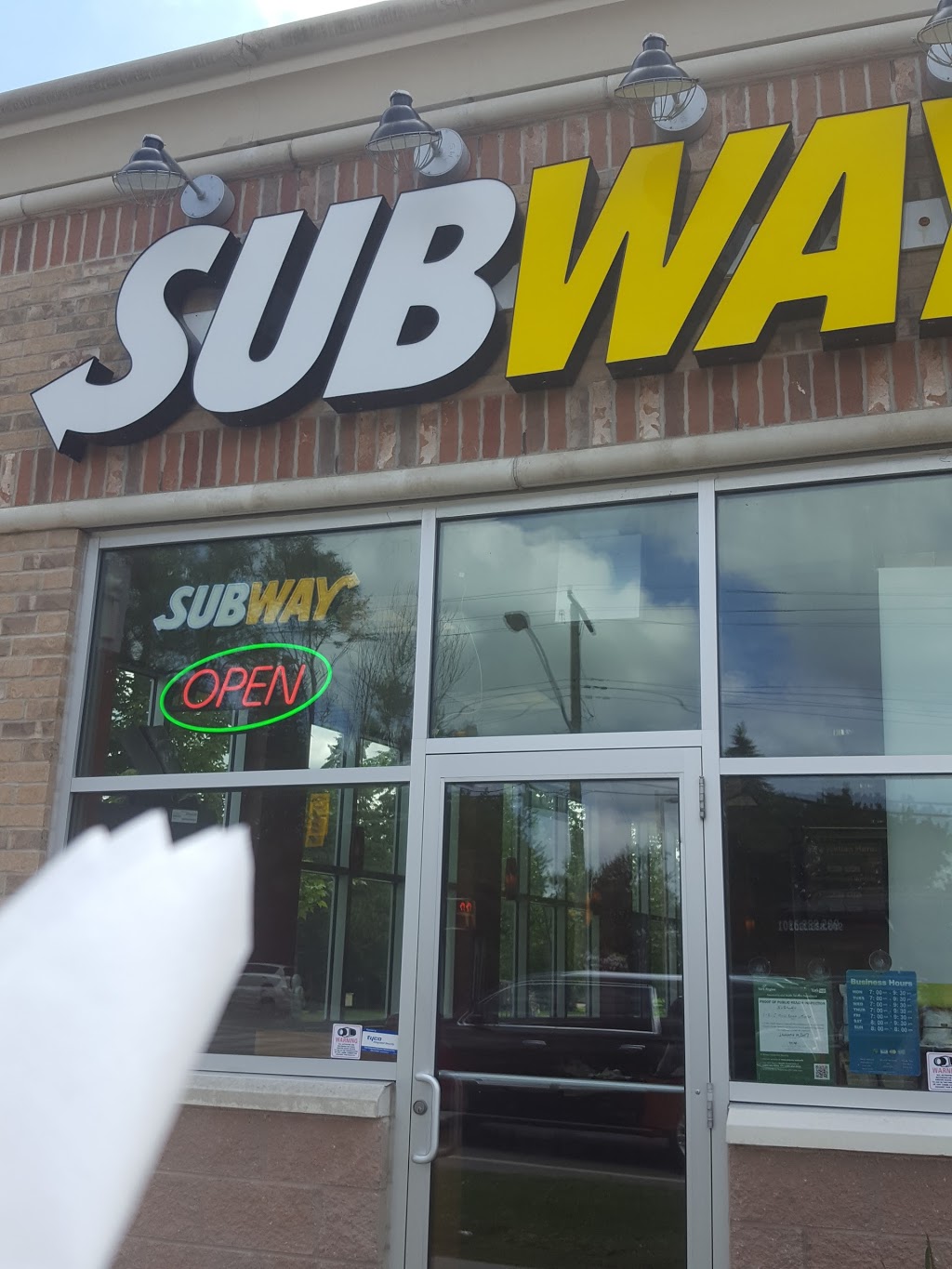 Subway | 2115 King Rd #1, King City, ON L7B 1K2, Canada | Phone: (905) 833-3030