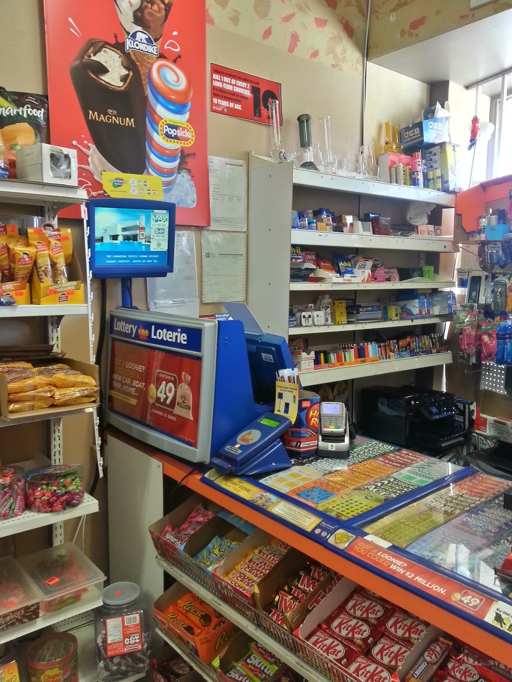 TW Variety Store | 989 OConnor Dr, East York, ON M4B 2T1, Canada | Phone: (416) 752-5512