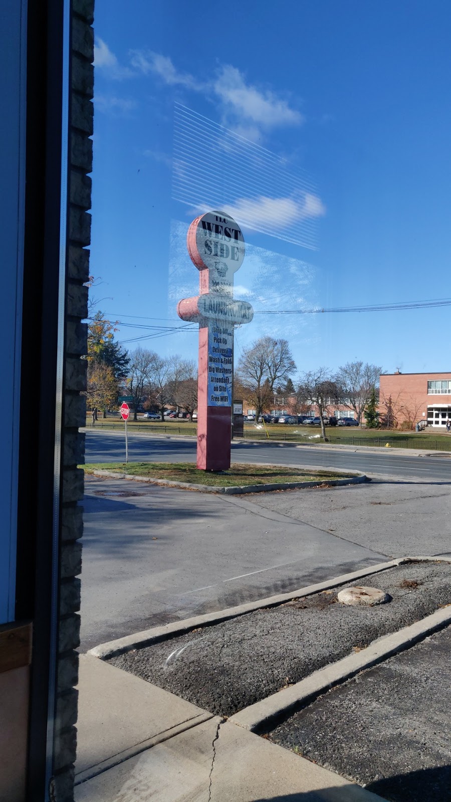 TLC West Side Laundromat | 367 Dundas St W, Trenton, ON K8V 3S2, Canada | Phone: (613) 392-8066