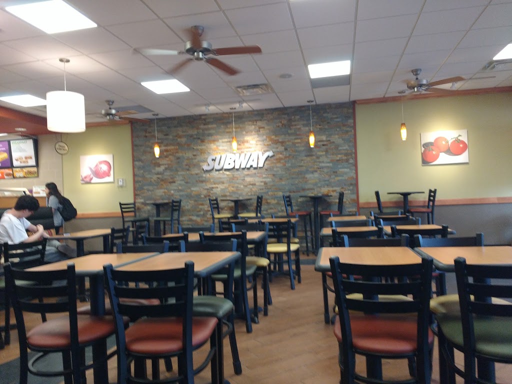 Subway | 6-160 University Ave W, Waterloo, ON N2L 3E9, Canada | Phone: (519) 884-7821