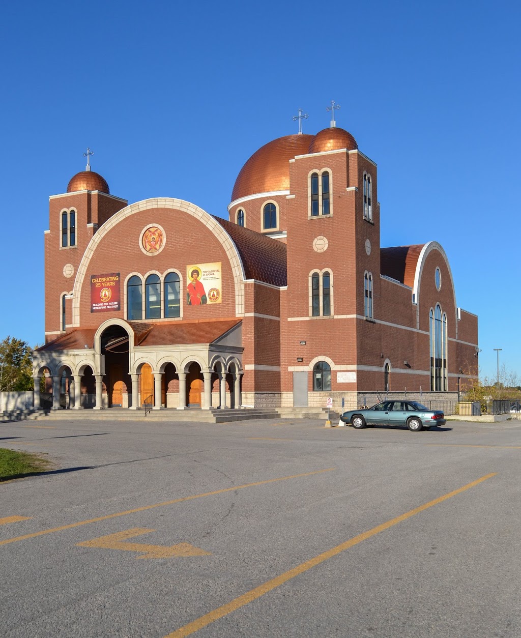 Greek Orthodox Cathedral of the Annunciation of the Virgin Mary | 136 Sorauren Ave, Toronto, ON M6R 2E4, Canada | Phone: (416) 537-2665