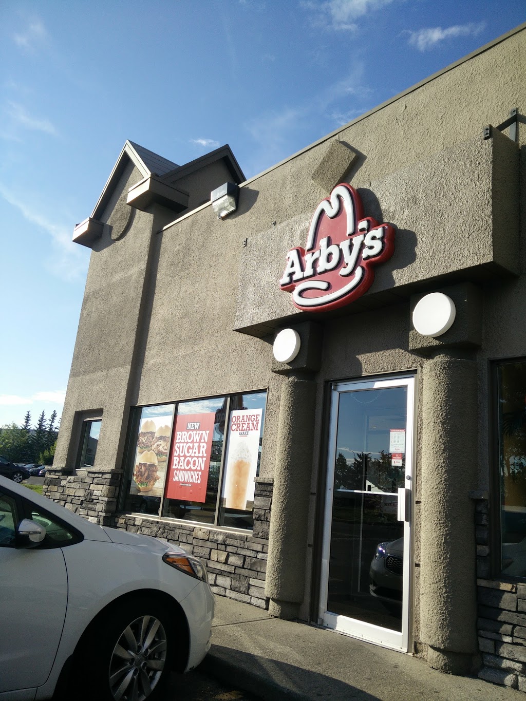 Arbys | 380 Canyon Meadows Dr SE #2102, Calgary, AB T2J 7C3, Canada | Phone: (403) 271-1808