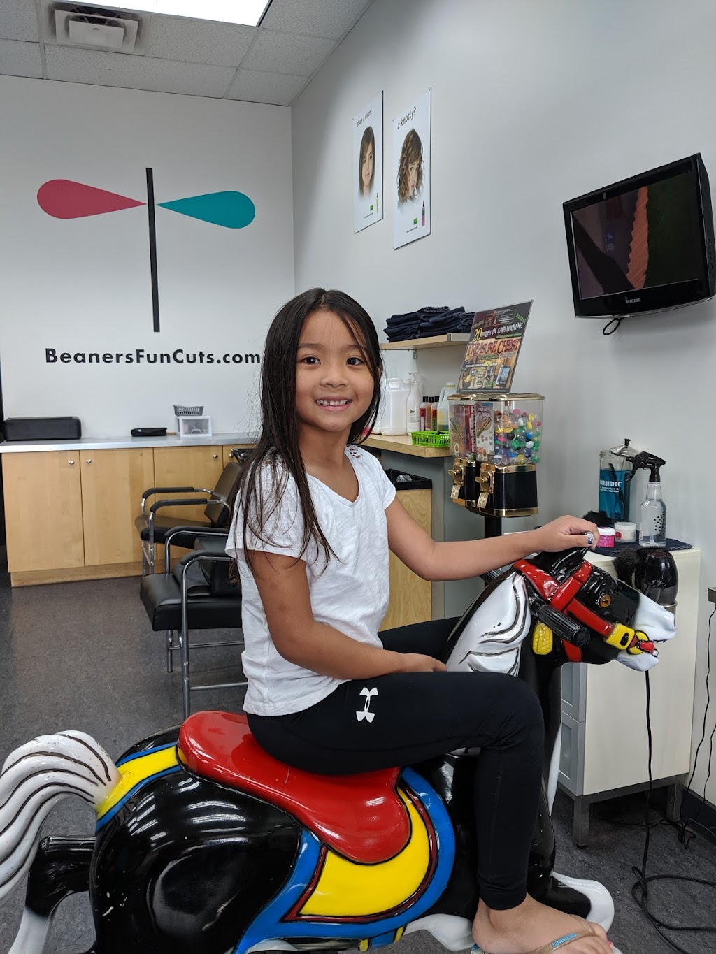 Beaners Fun Cuts for Kids | 338 Mayfield Common Northwest, Edmonton, AB T5P 4B3, Canada | Phone: (780) 484-7484