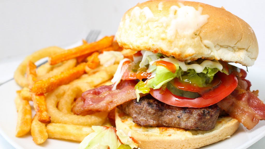 Super Burger | 3327 Lake Shore Blvd W, Etobicoke, ON M8W 1N1, Canada | Phone: (416) 850-2479