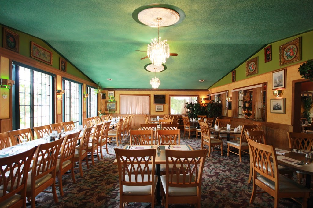Steves Rideau Restaurant | 39 Bedford St, Westport, ON K0G 1X0, Canada | Phone: (613) 273-3133
