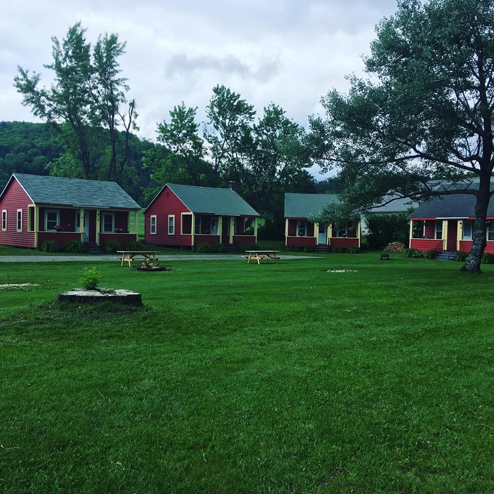 Mohawk Cottages | 65 NH-26, Colebrook, NH 03576, USA | Phone: (603) 303-1664