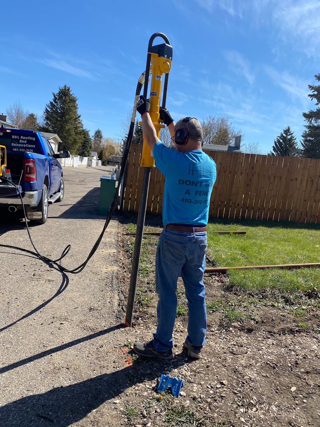 Dont Take A Fence | 270 Miners Chase W, Lethbridge, AB T1J 5S8, Canada | Phone: (403) 393-9711