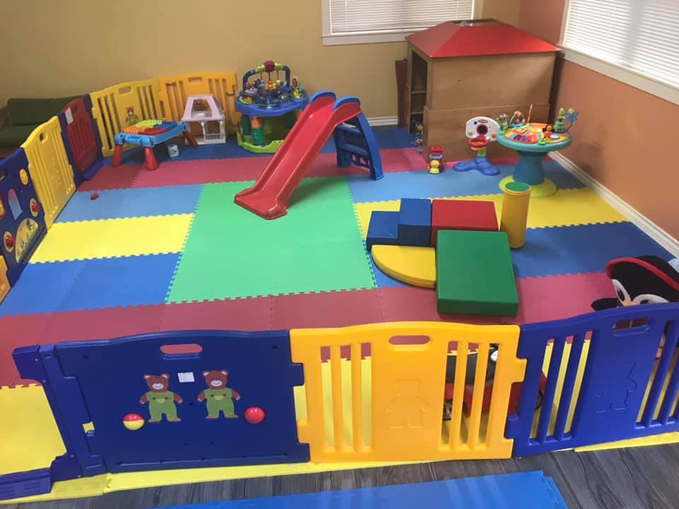 Green Planet Daycare | 2435 Lobb Ave, Port Coquitlam, BC V3C 6B9, Canada | Phone: (604) 941-3039