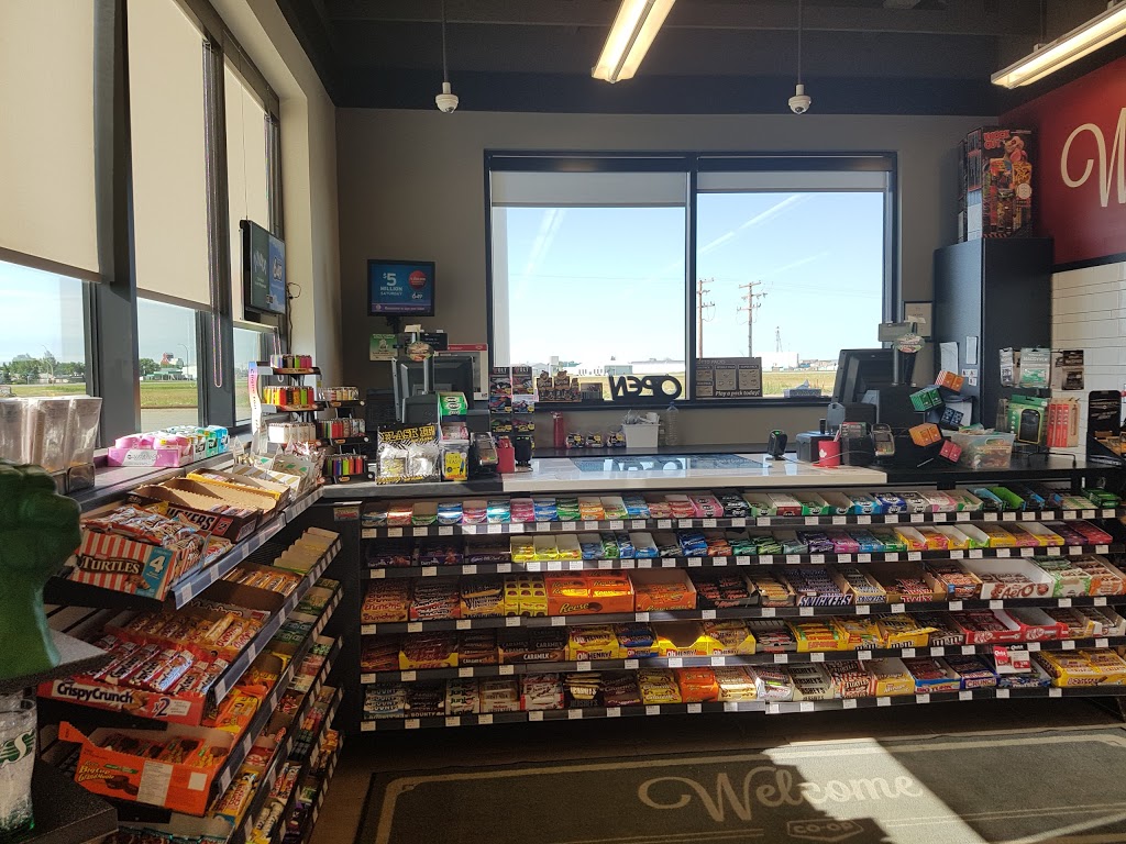 Riverbend Co-op Ltd. Davidson Gas Bar & Cardlock | 100 N Service Rd, Davidson, SK S0G 1A0, Canada | Phone: (306) 567-1200