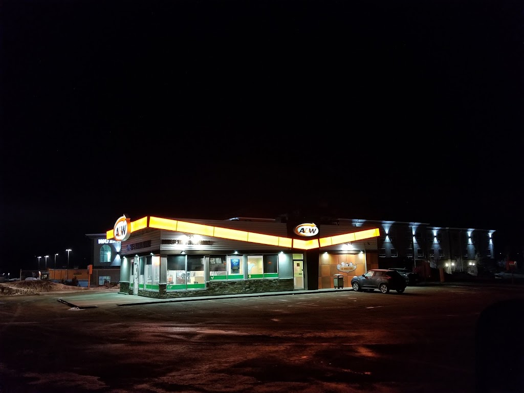 A&W Canada | 1123 Freebairn Ave, Pincher Creek, AB T0K 1W0, Canada | Phone: (403) 627-5635