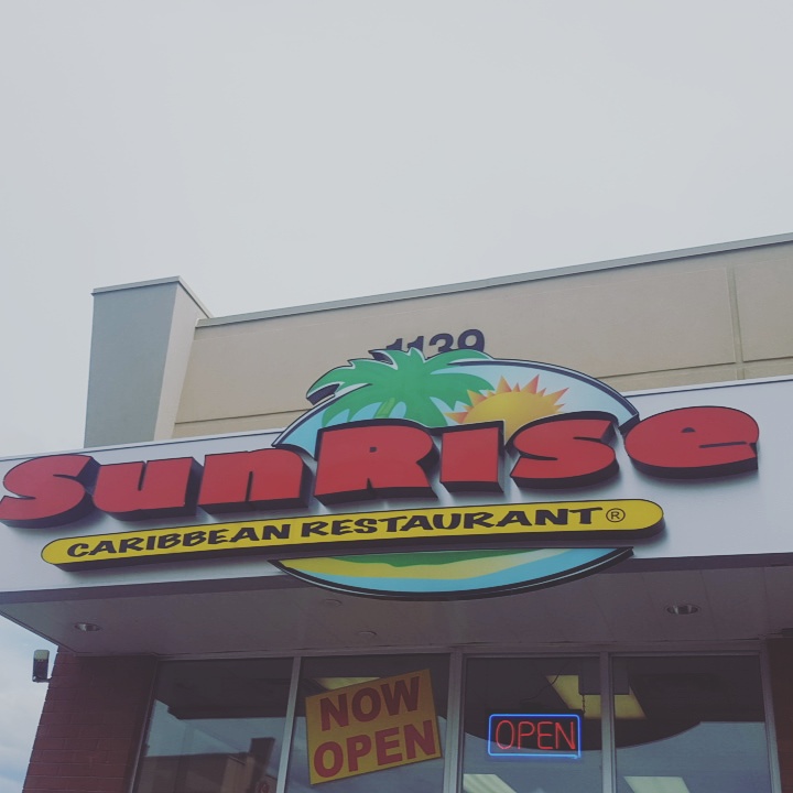 Sunrise Caribbean Restaurant | 780 Kingston Rd E, Pickering, ON L1V 1A9, Canada | Phone: (905) 420-8102