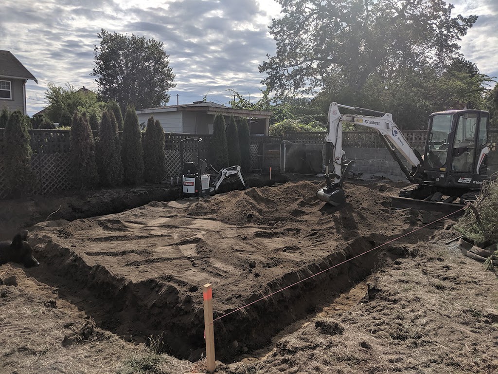 Deckadence Excavating | 2555 Jeanine Dr, Victoria, BC V9B 4X8, Canada | Phone: (250) 386-0400