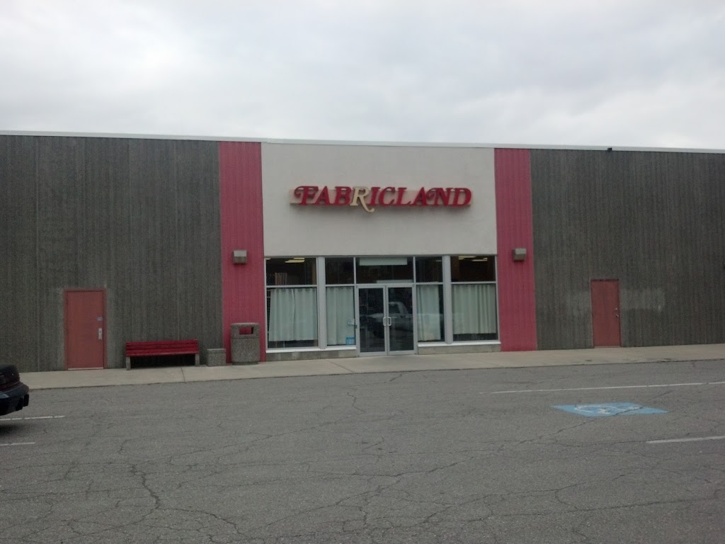 Fabricland | 1500 Cranbrook St N Unit #44, Cranbrook, BC V1C 3S8, Canada | Phone: (250) 489-5818