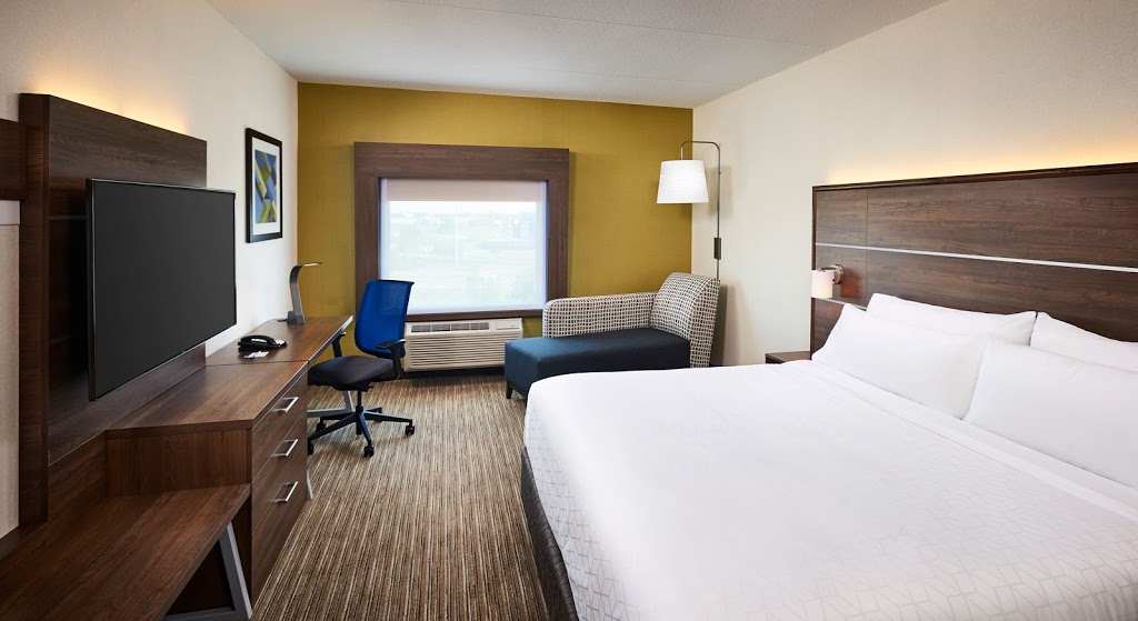Holiday Inn Express & Suites Brantford | 27 Sinclair Blvd Building 1, Brantford, ON N3S 7X6, Canada | Phone: (226) 368-1100