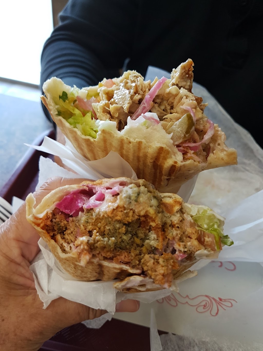 MR Shawarma Restaurant | 5517 Hazeldean Rd, Stittsville, ON K2S 0P5, Canada | Phone: (613) 831-0333