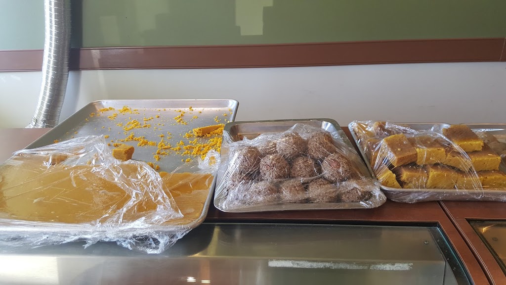 Gazebo Sweets & Catering | 626 Bloor St, Mississauga, ON L5A 3V9, Canada | Phone: (905) 897-1222