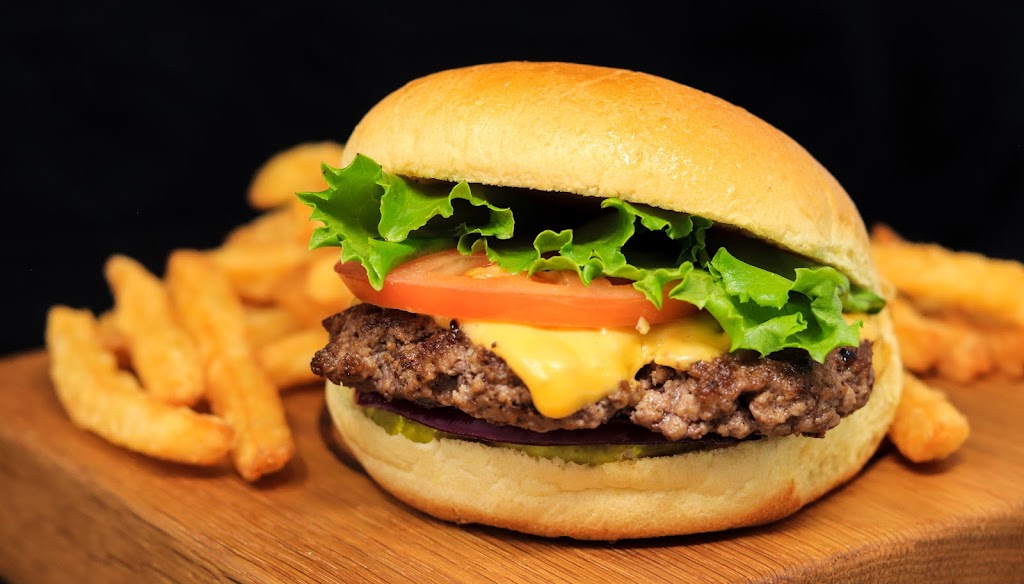 The Burger Parlour | 1 Iron Gate Blvd #110, Sylvan Lake, AB T4S 0T8, Canada | Phone: (403) 858-7361