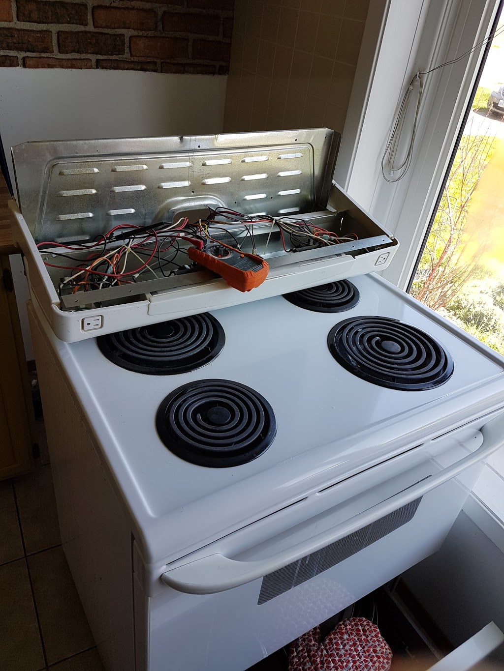 Max Appliance Repair East Gwillimbury | 37 Kilpatrick Dr, Holland Landing, ON L9N 1H7, Canada | Phone: (647) 477-0946