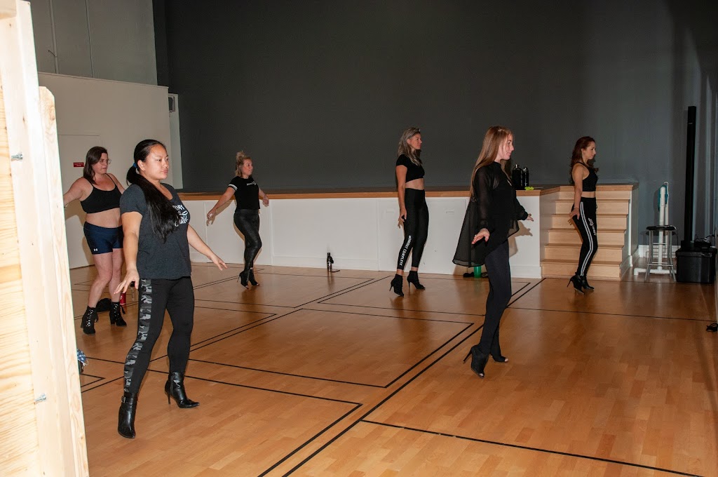 Studio XIV Dance Company | 16600 Bayview Ave, Newmarket, ON L3X 2S2, Canada | Phone: (365) 268-0311