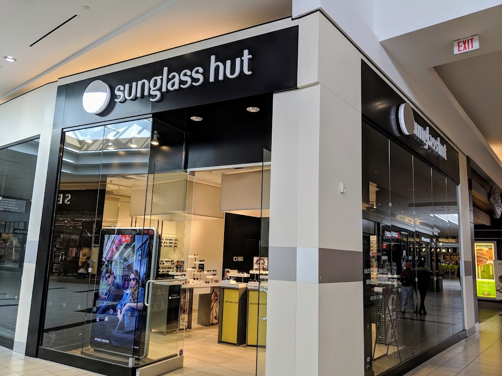 Sunglass Hut | 550 King St N, Waterloo, ON N2L 5W6, Canada | Phone: (519) 885-7935