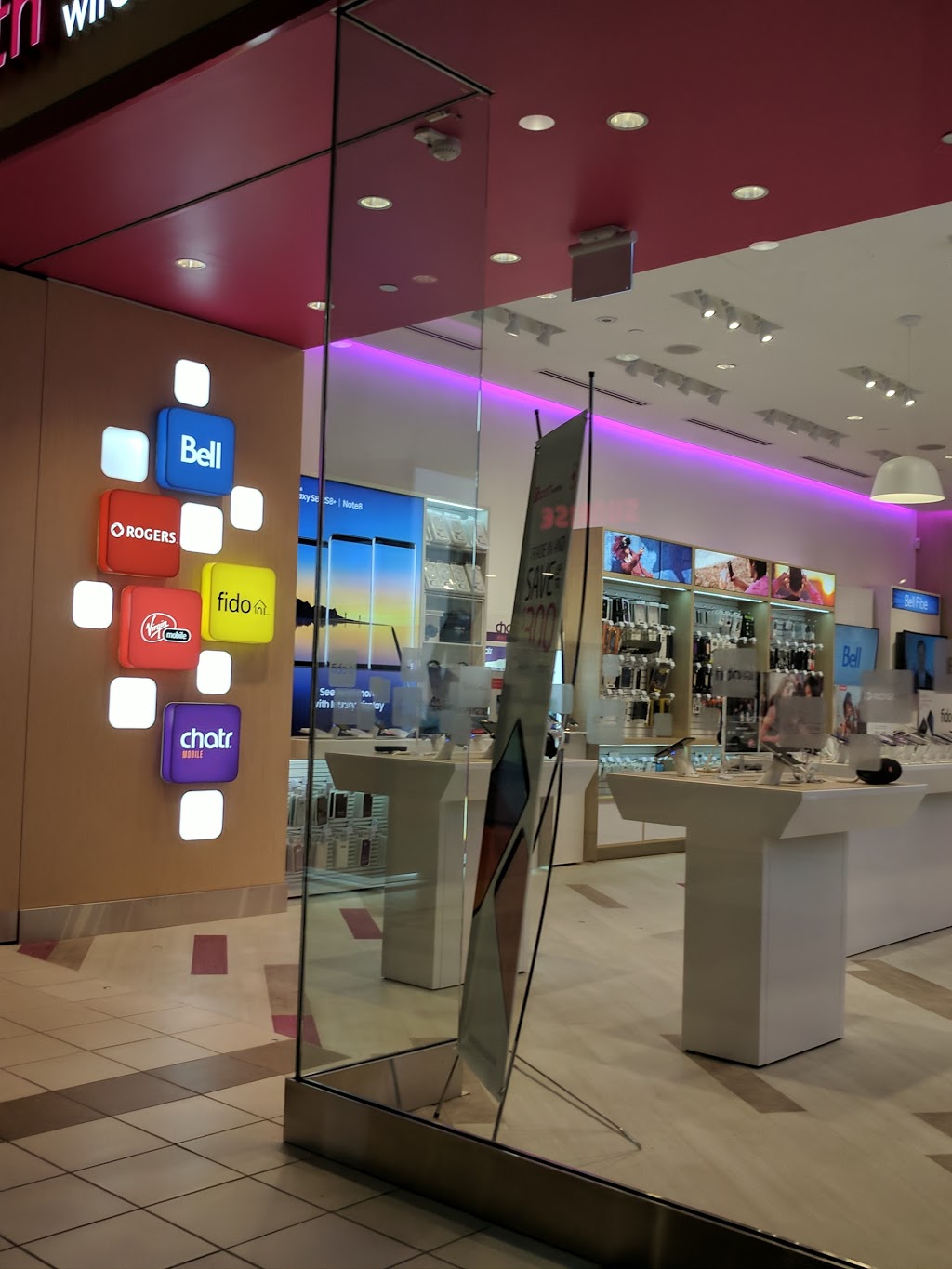 Tbooth wireless | Upper Canada Mall, 17600 Yonge St Unit E17, Newmarket, ON L3Y 4Z1, Canada | Phone: (905) 898-4801