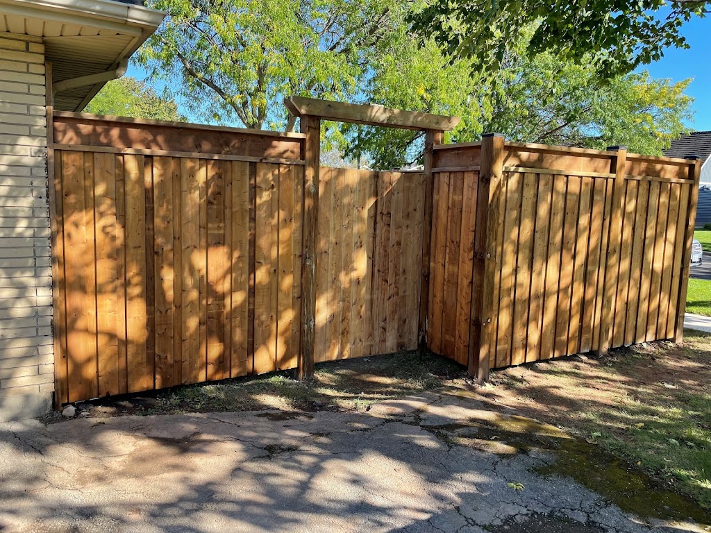 Niagara Fence Builders | 4187 Cassandra Dr, Beamsville, ON L0R 1B7, Canada | Phone: (289) 969-4410