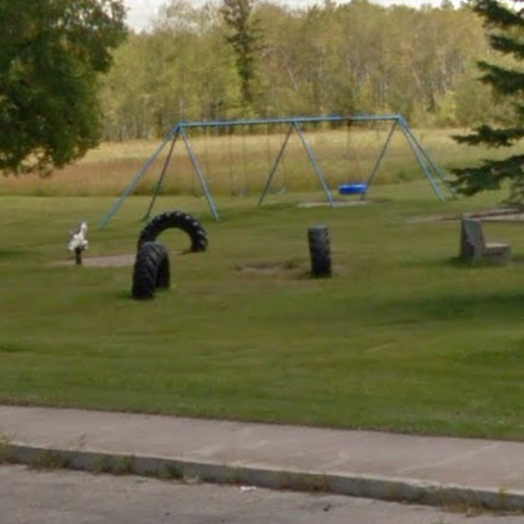 South end Playground | 711 James Ave, Beausejour, MB R0E 0C0, Canada | Phone: (204) 268-7550