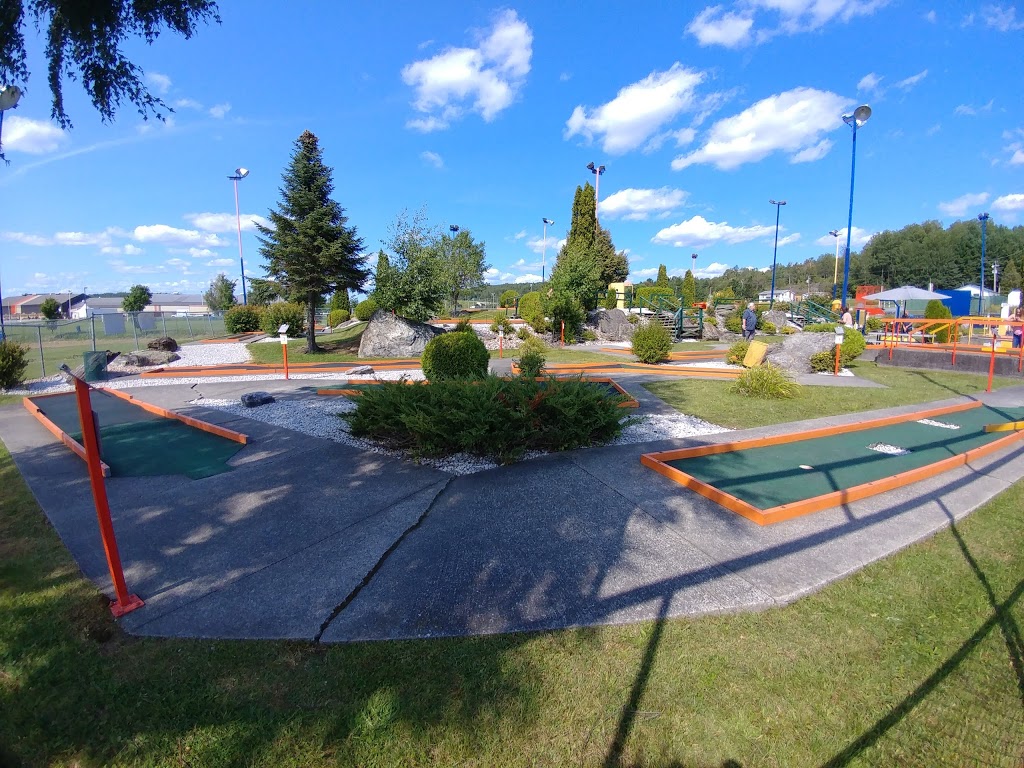 Multigolf Sherbrooke | 1641 Chemin Duplessis, Sherbrooke, QC J1H 5H3, Canada | Phone: (819) 829-1866