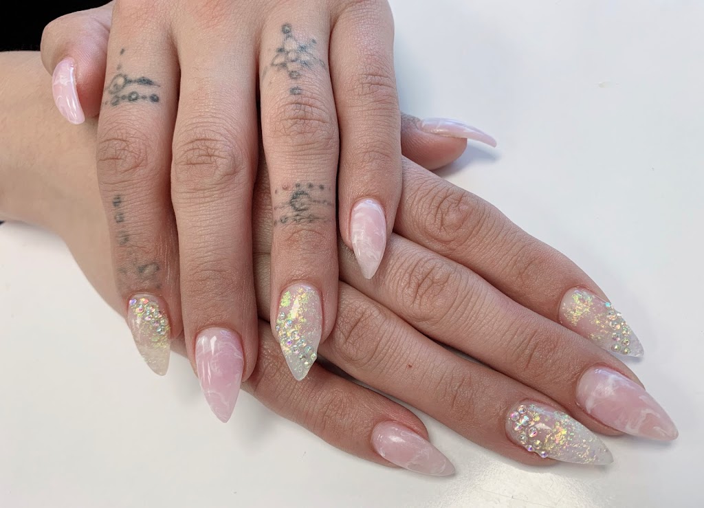 Q-Nails | 1878 McCallum Rd, Abbotsford, BC V2S 0H9, Canada | Phone: (604) 744-3355