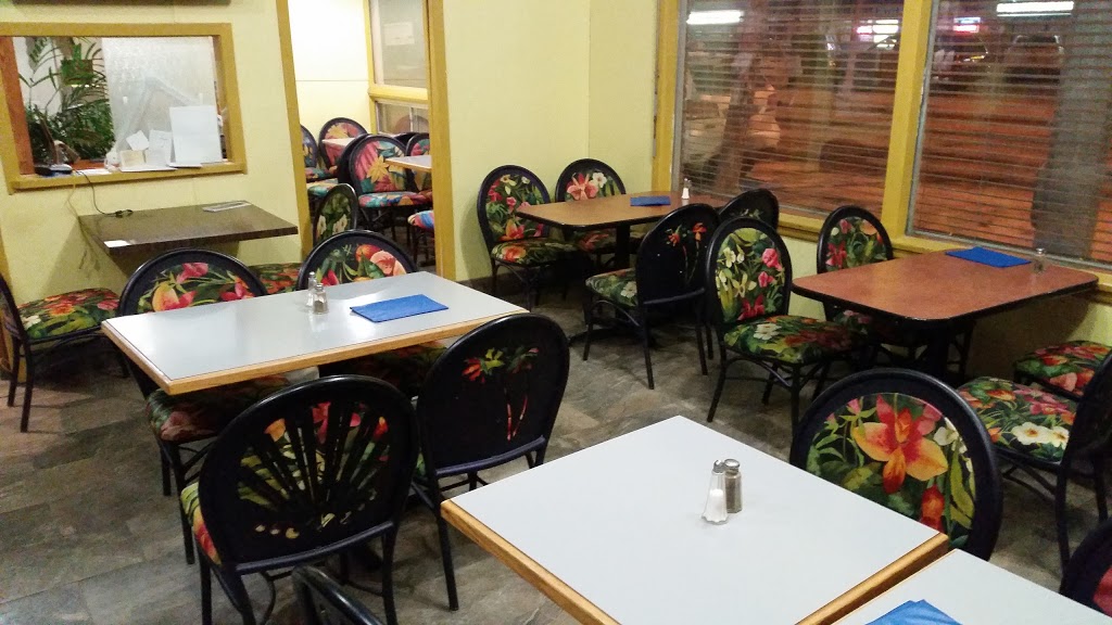 Deens Caribbean Restaurant | 205 Marion St, Winnipeg, MB R2H 0T5, Canada | Phone: (204) 233-2208