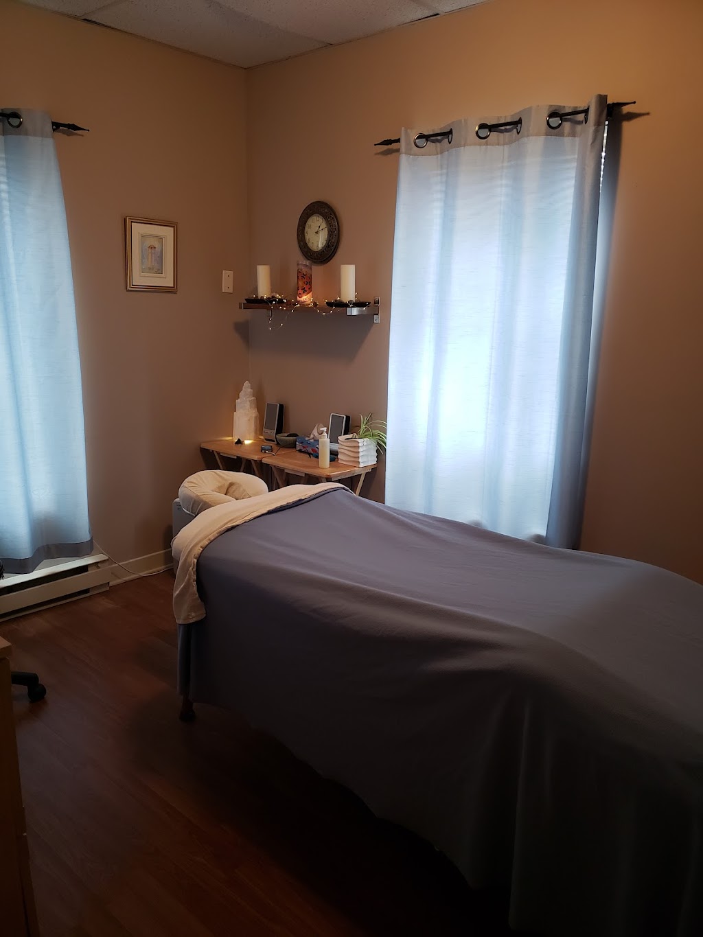 Clinique-Massotherapie-Source | 306 Mnt de lÉglise, LÎle-Bizard, QC H9C 1G9, Canada | Phone: (514) 867-1881