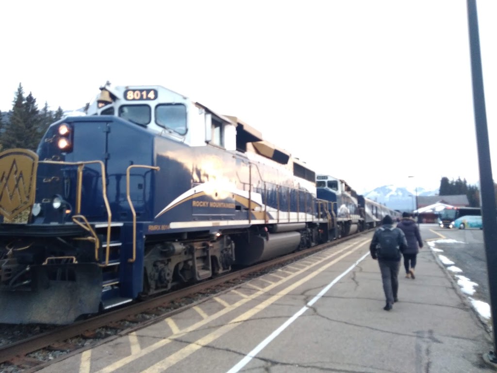 Banff Visitor Information Kiosk | @Banff Heritage Railway Station, 327 Railway Ave, Banff, AB T1L 1A9, Canada | Phone: (403) 762-8421