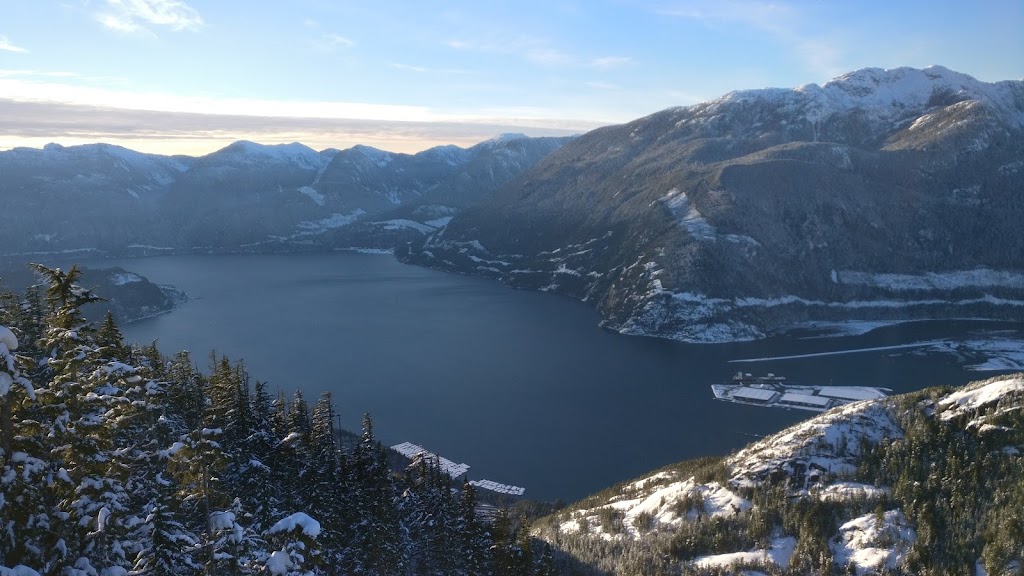 The Squamish and Chief Viewpoint | Squamish-Lillooet D, BC V0N 1J0, Canada | Phone: (604) 892-2551
