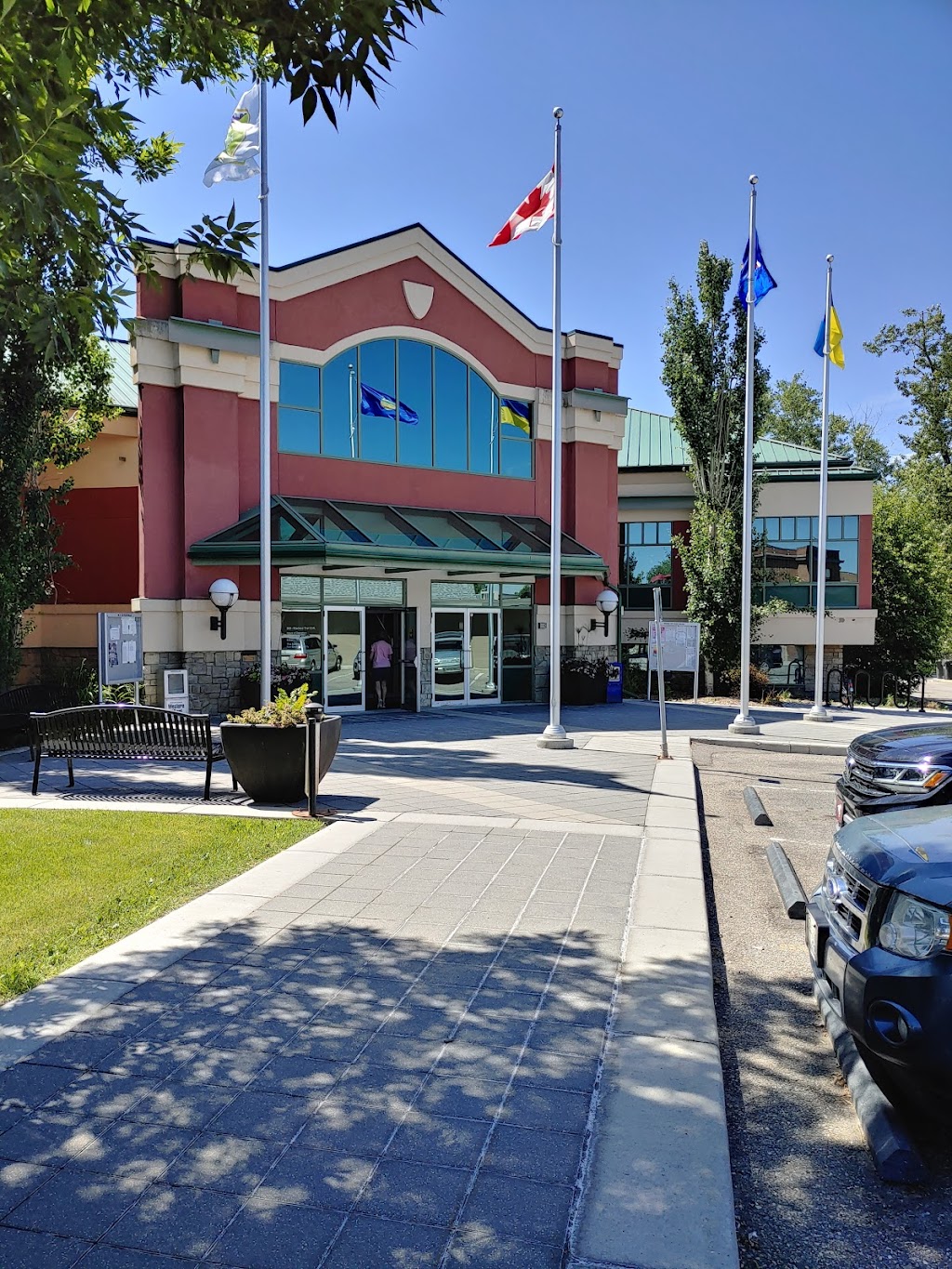 High River and Foothills Joint Administration Building | 309 Macleod Trail SW, High River, AB T1V 1Z5, Canada | Phone: (403) 652-2110