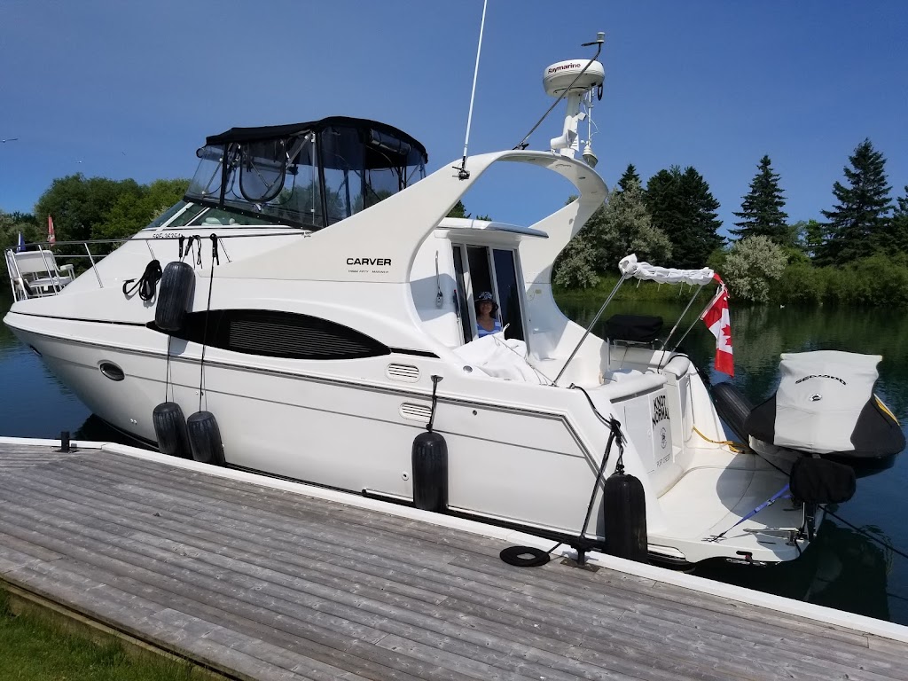 Cathedral Bluffs Yacht Club | Brimley Rd S, Scarborough, ON M1M 3W3, Canada | Phone: (416) 261-7627